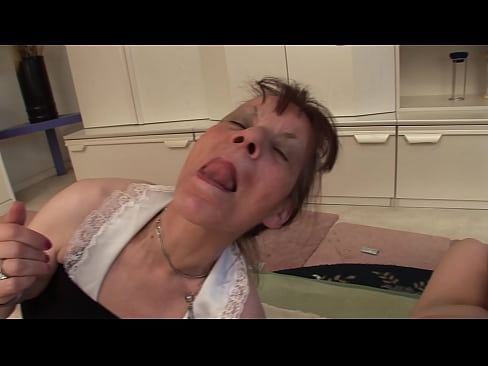❤️ Divām vecmāmiņām un vectētiņam ir sekss trijatā Porno pie porno lv.taxiporec.top ☑