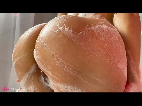 ❤️ Brunete masturbē makstiņu ar vibratoru līdz intensīvam orgasmam dušā Porno pie porno lv.taxiporec.top ☑