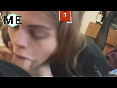 ❤️ Kakla penis, saplēstas zeķubikses un saplēsti papēži jauki tikties Porno pie porno lv.taxiporec.top ☑